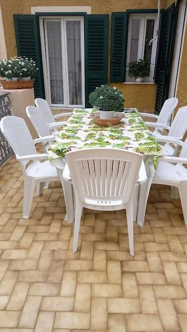 Holiday home Casa Vacanze Oro Blu Sanremo