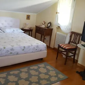 Luna Sul Mare Bed and breakfast